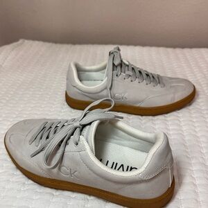 Calvin Klein woman’s Light Gray Sneakers with Tan Soles